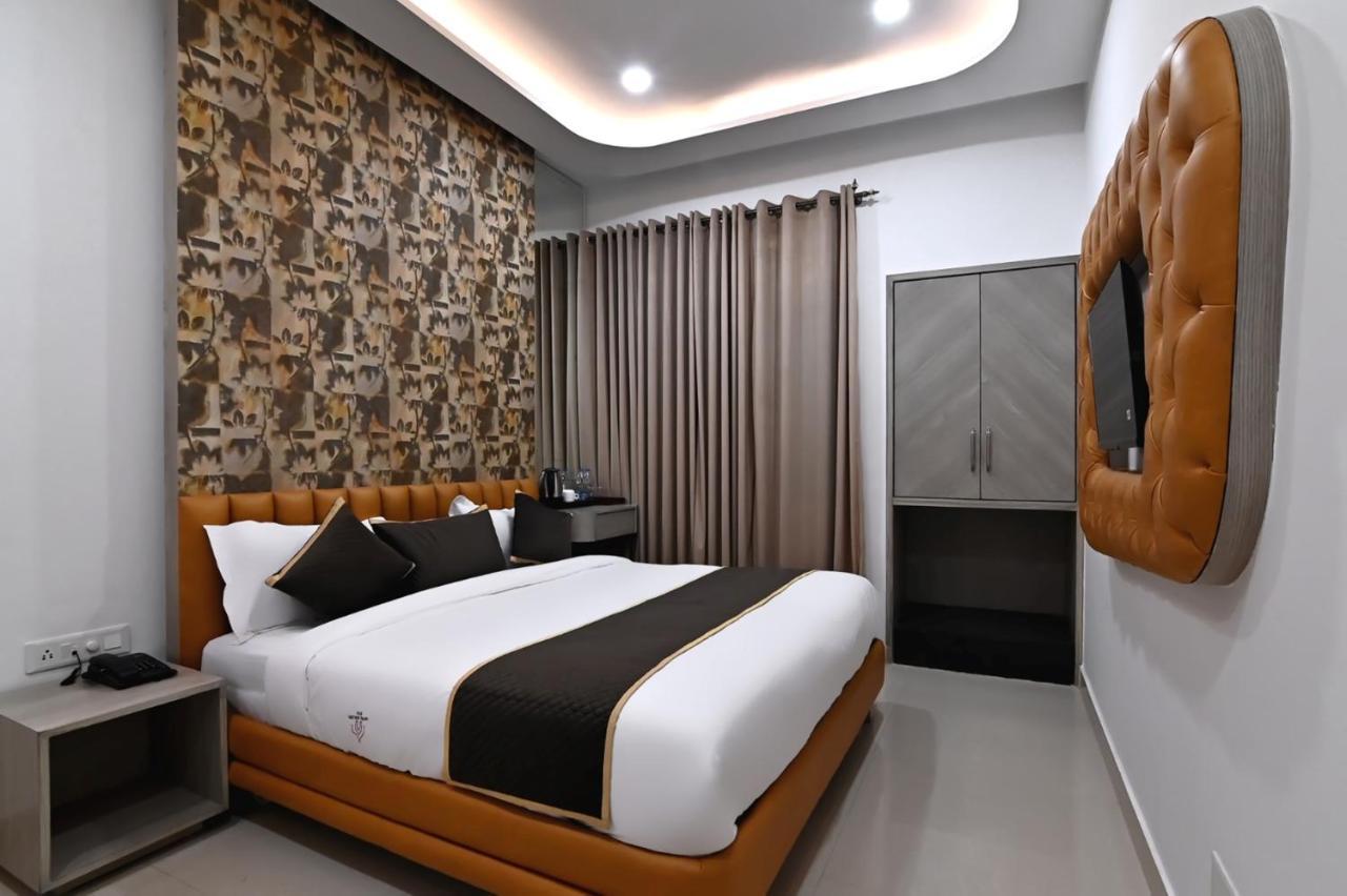 Hotel Golden Stay Amritsar Zewnętrze zdjęcie