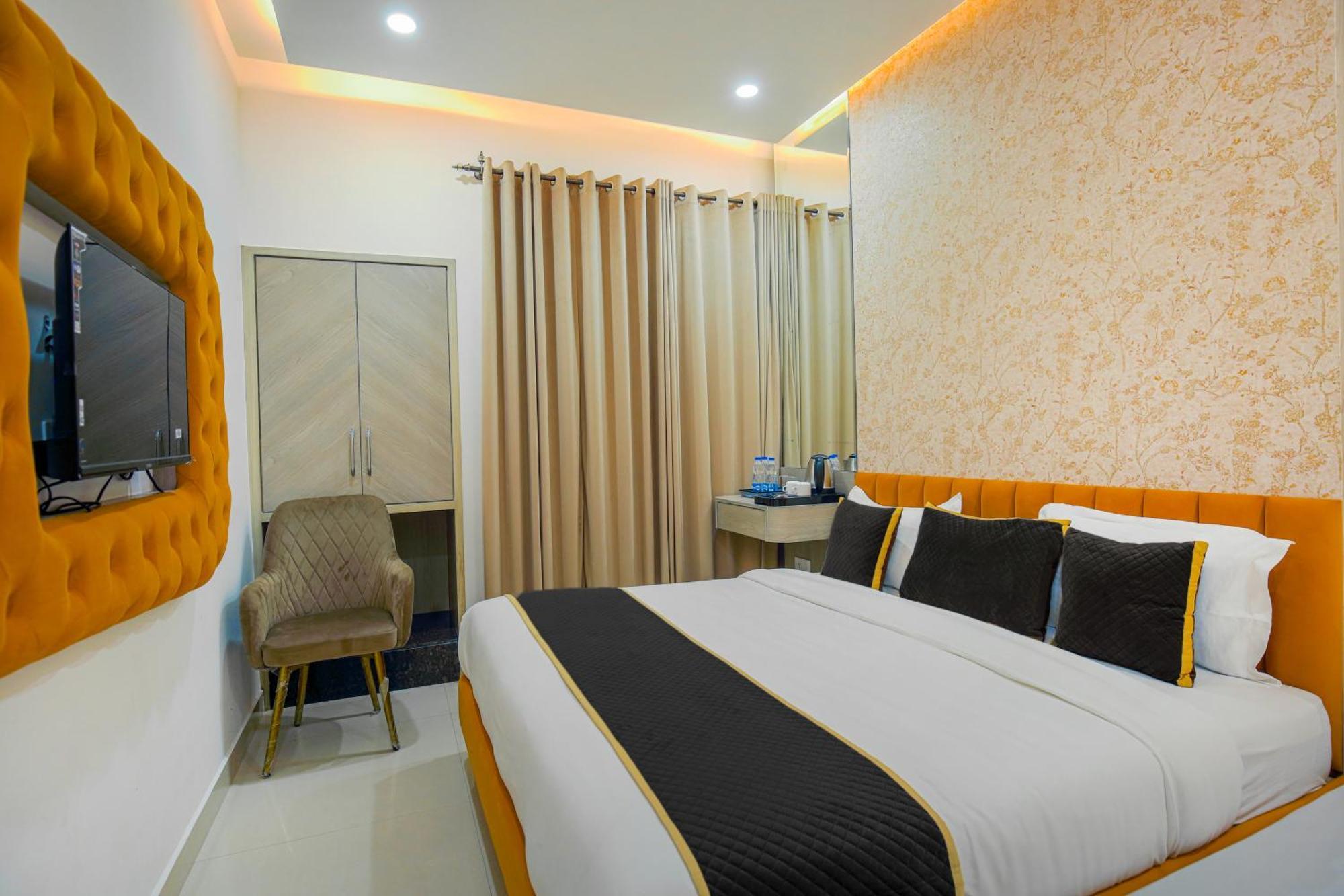Hotel Golden Stay Amritsar Zewnętrze zdjęcie
